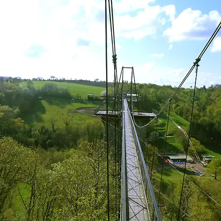 D'hotes Les Pieris 3* גראנדקמפ-מייס