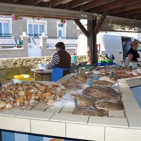 D'hotes Les Pieris 3*