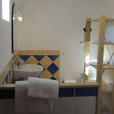 D'hotes Les Pieris B&B