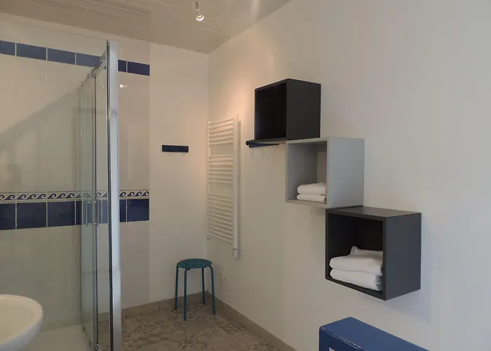 D'hotes Les Pieris 3*