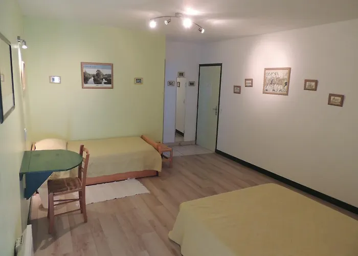 D'hotes Les Pieris Grandcamp-Maisy