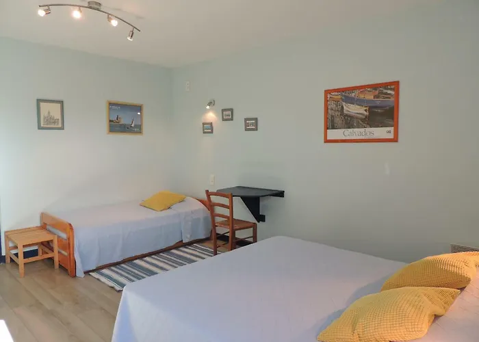 D'hotes Les Pieris 3*